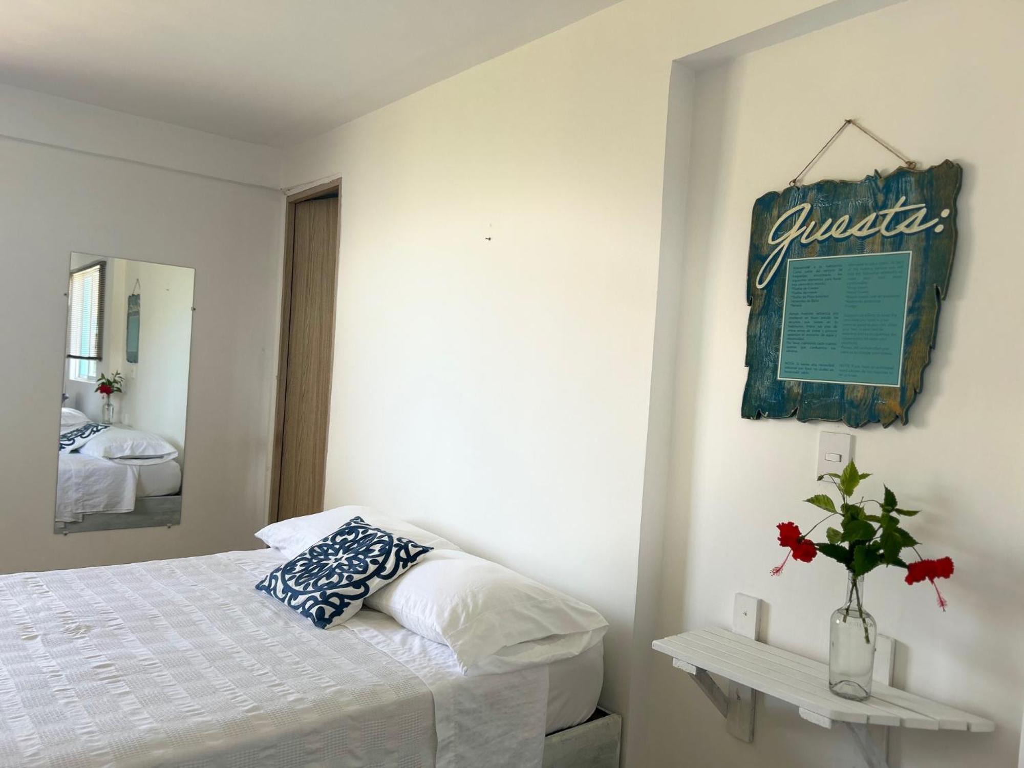 Hotel Miss Francias Home Santa Catalina Island Exteriör bild